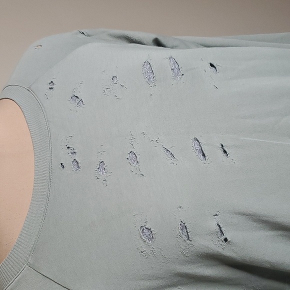 Monrow Distressed Double layer Sweatshirt - Picture 2 of 9